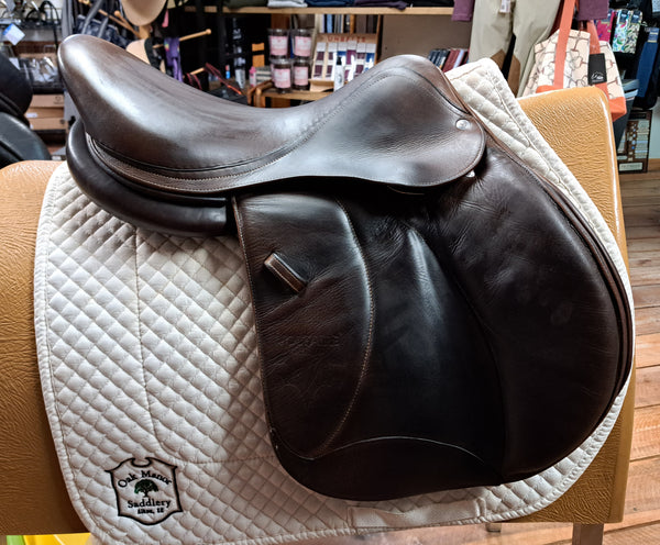 Voltaire Stuttgart 17" Saddle