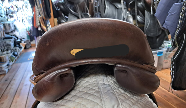 Voltaire Stuttgart 17" Saddle