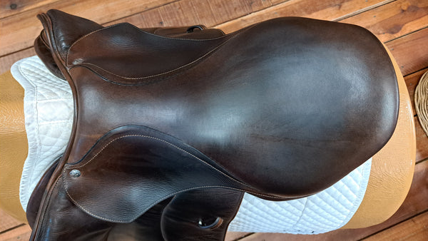 Voltaire Stuttgart 17" Saddle