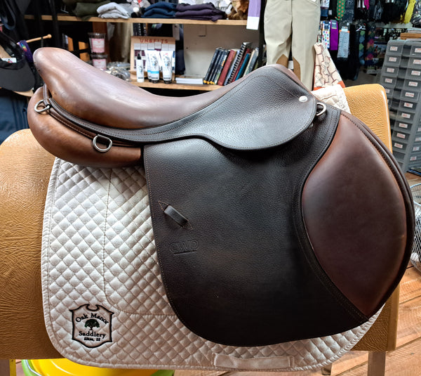 SOLD 2014 CWD  SEO2 Jump Saddle 18.5" SOLD