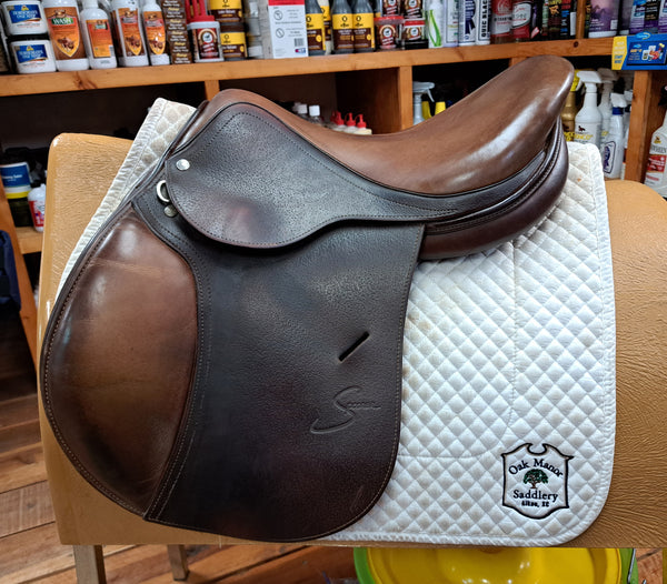 2022 Antares Spooner Jump Saddle 17"