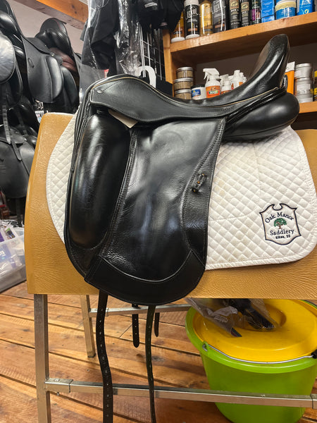 Custom Saddlery Everest R Monoflap Dressage Saddle- 18"