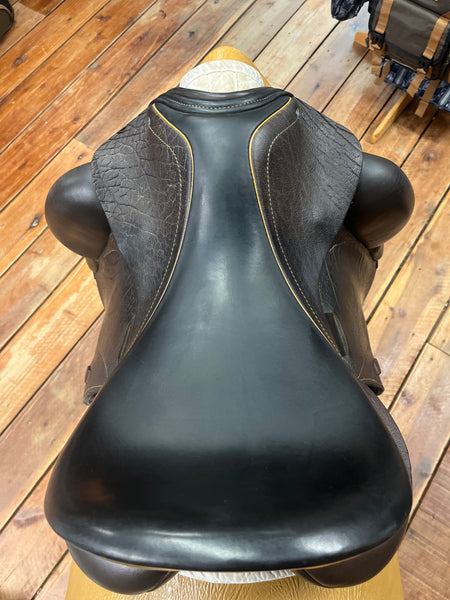 Custom Saddlery Advantage Monoflap Dressage Saddle - 17.5"