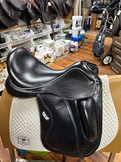 2020 Custom Saddlery Wolfgang Solo Dressage Saddle - 17.5"